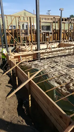 Raised foundation — site photo 2