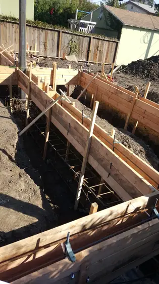 Raised foundation — site photo 5