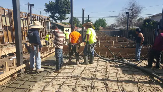 Raised foundation — site photo 9