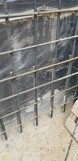 Retaining wall — site photo 16