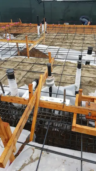 Slab-on-grade foundation — site photo 10